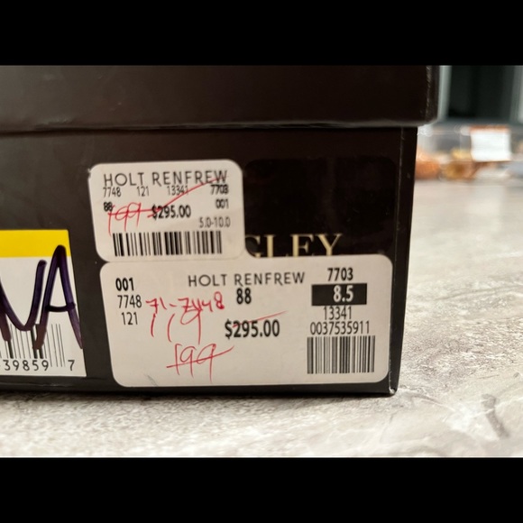 Badgley Mishka Black Heels - Picture 7 of 9